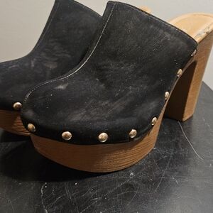 Forever 21 Black Mules with Gold Studs and Brown Heel